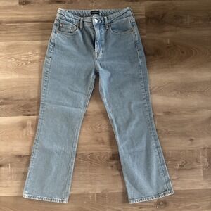 Club Monaco Women's Light Wash Size 27 The Kick Crop Straight‎ Leg Jeans